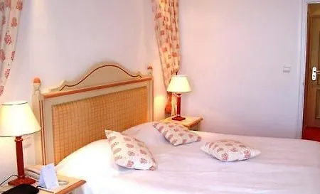 Giraglia 4* Grimaud