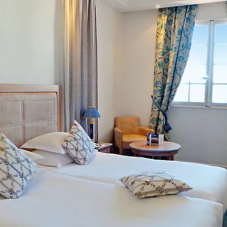 Giraglia Otel 4*